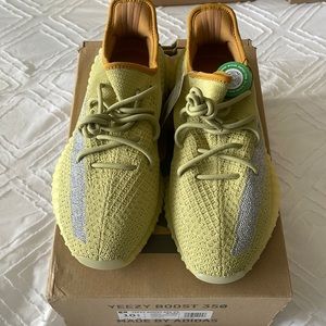 Men’s Yeezy Boost 350 v2 “Marsh” NWT, Size 10.5M